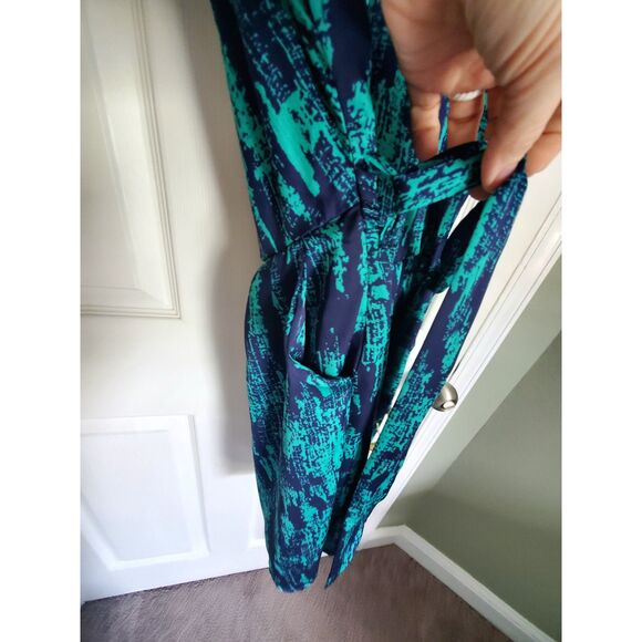 Moonlight NWT Draped Vibrant Dress M with Belt, Pockets, and Shoulder Zippers - Picture 8 of 11